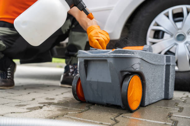 Best Portable toilet rental cost  in Newport, WA